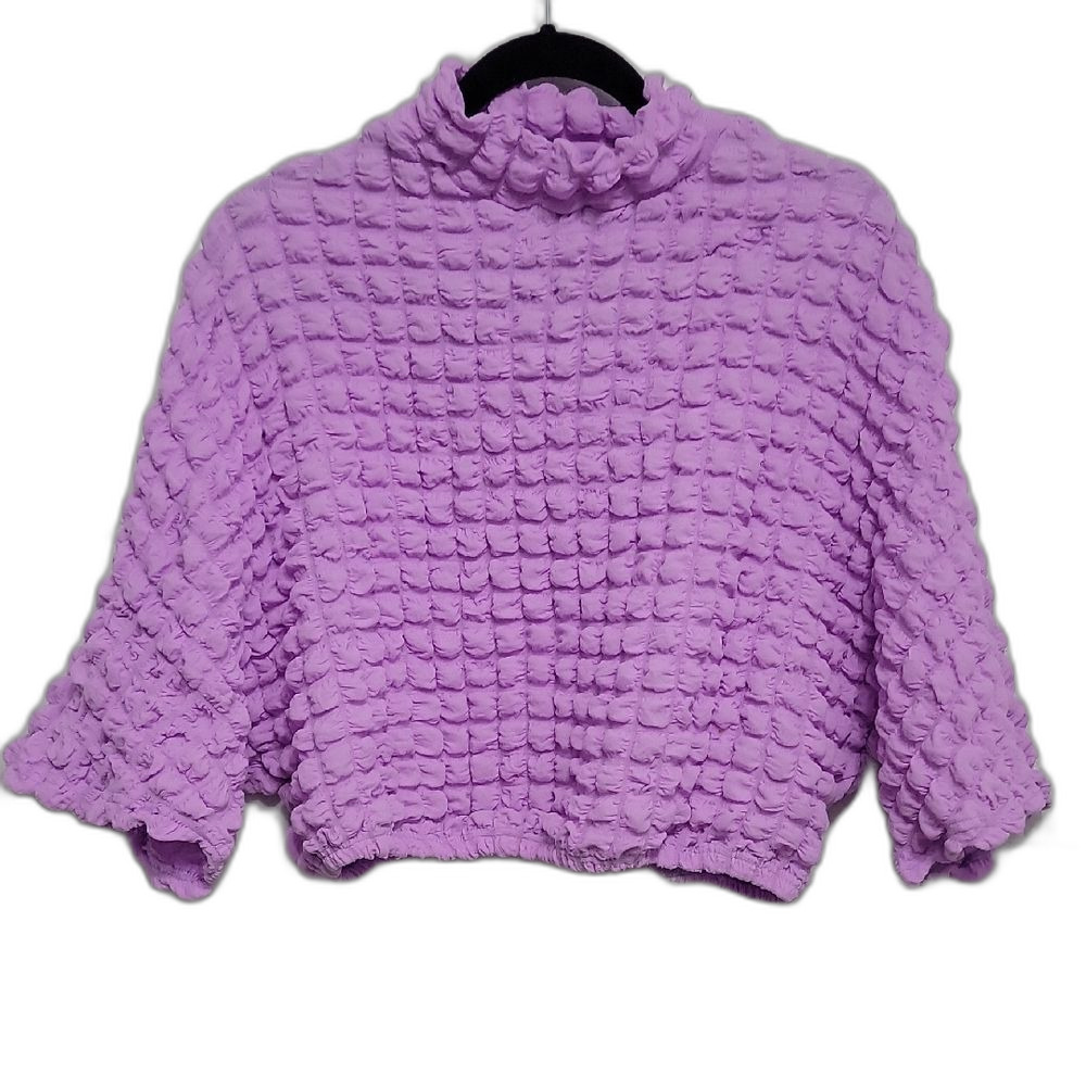 Lavender Women's Textured Turtleneck Sweater
